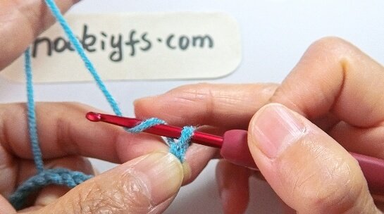 Double-Crochet-Stitches-For-Beginners2