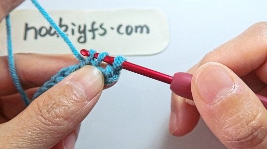 Double-Crochet-Stitches-For-Beginners4-2