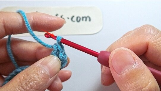 Double-Crochet-Stitches-For-Beginners6-2