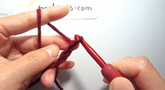 Double-Crochet-In-Magic-Ring-3ch