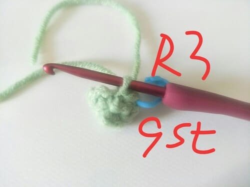 9 st for R3-tail