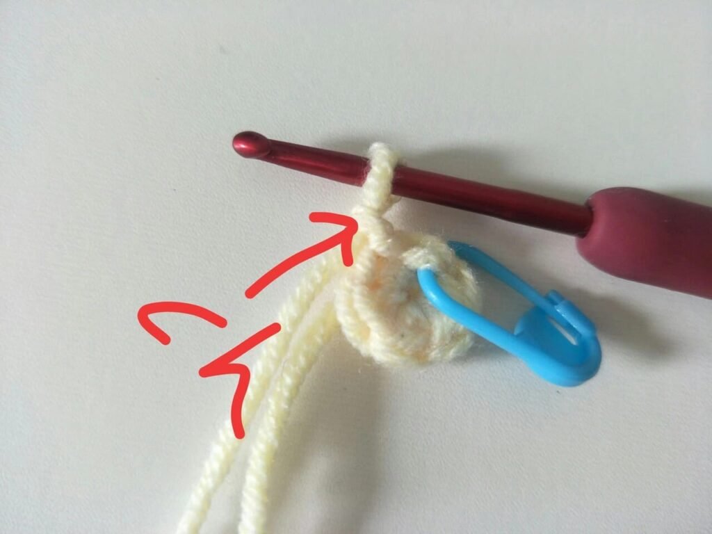 add chain stitch for every round