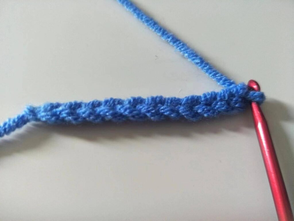Single Crochet Stitch-10ch +1ch