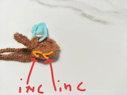 2 stitches in the same stitch