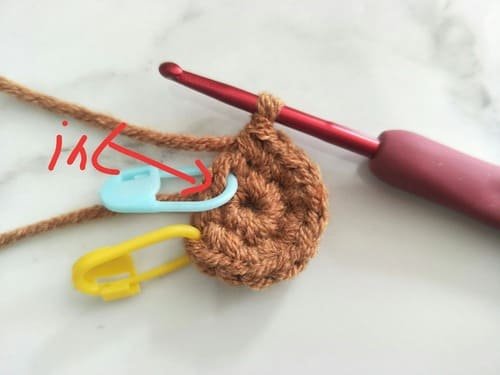 R2-We crochet 1 Inc