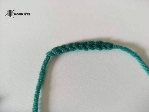 10 chain stitches for hand carrying