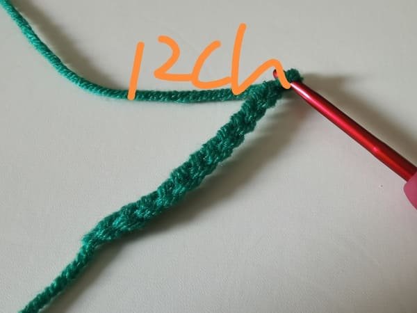 12 chain stitch for leaf for mango crochet