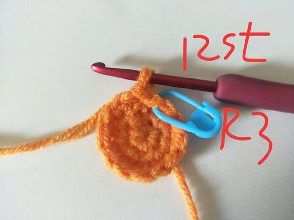 12 st for R3 for carrot crochet