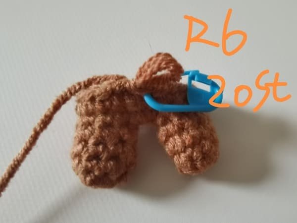 20 stitches for round 6 Connect the two legs together using a locking stitch