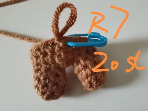 20 stitches for round 7 Connect the two legs together using a locking stitch