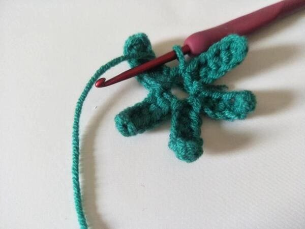 5 small leaf is completed.
