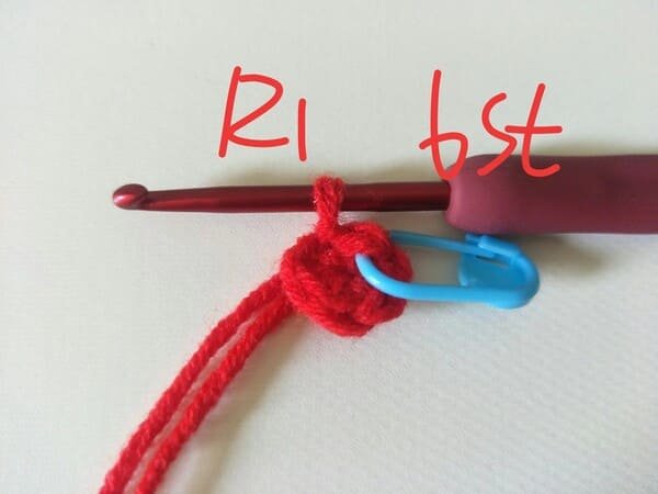6 st for R2 crochet tomato