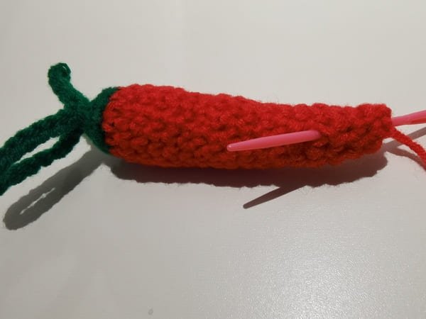 conceal the yarn end