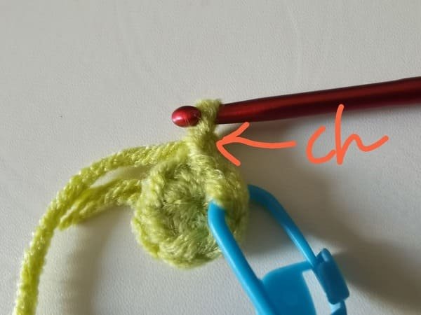 crochet chain stitch for every round