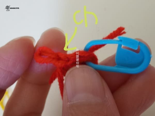 crochet chain stitch for every round for mushroom crochet pattern