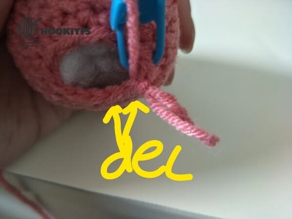 crochet order for round 15 of strawberry crochet