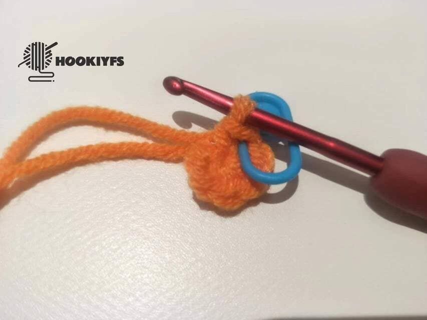 pull the magic ring and have no gap for magic ring for persimmon crochet