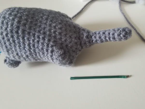 put the iron wire in to the nose for elephant crochet