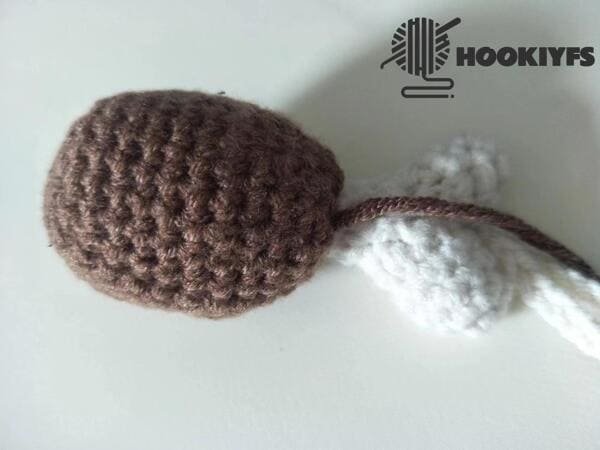 sewing process of drumstick crochet