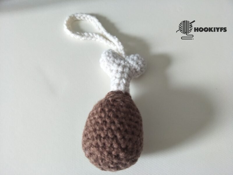 side details of Drumstick Crochet Kit