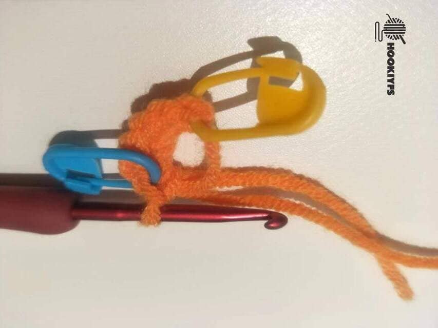 the first and last stitch for persimmon crochet