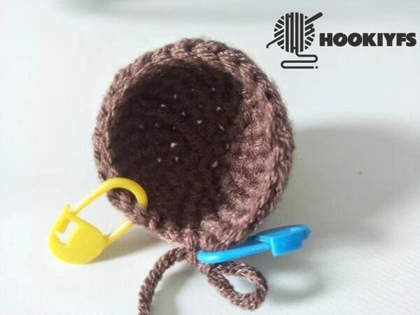 the first and last stitch marker