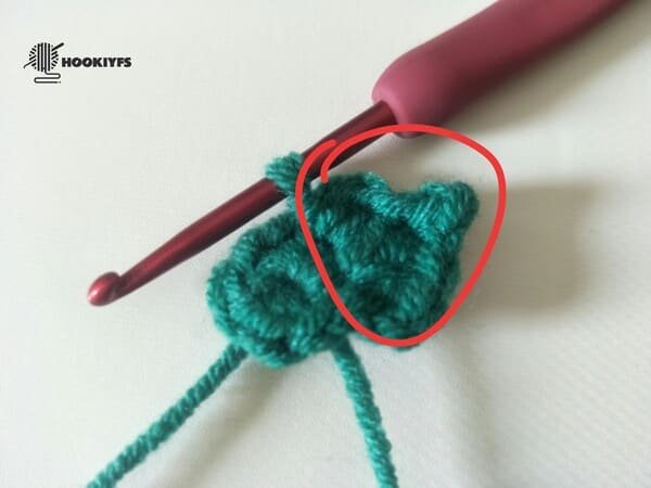 the first small leaf is completed