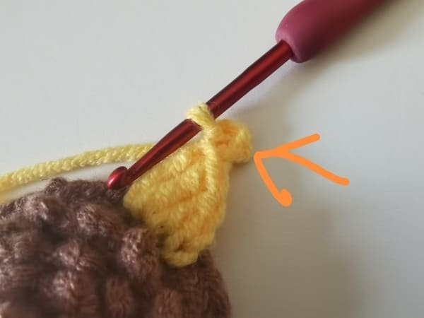 the picot is completed.