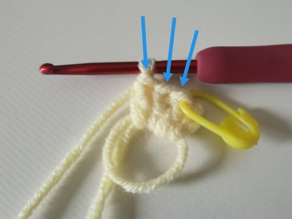 3 double crochets in magic ring for crochet butterfly pattern