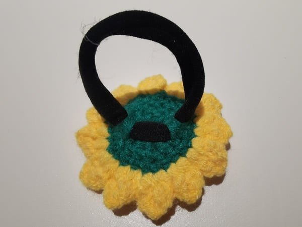 back of sunflower hair rope crochet