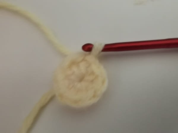 bring out the two loops, get one hook on the hook