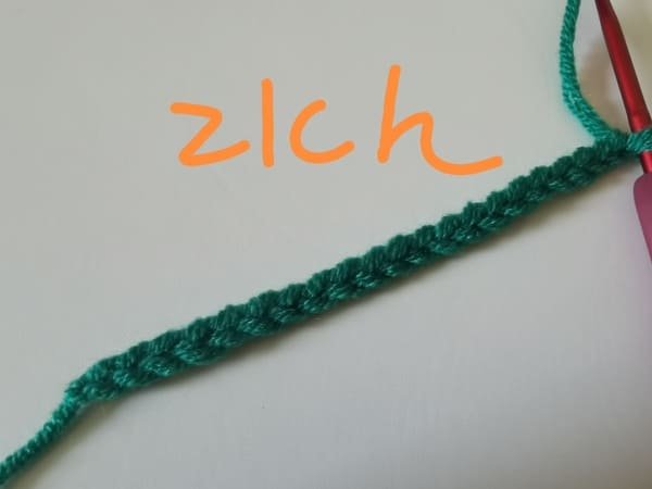 crochet 21 chain stitches for crochet peas in a pod