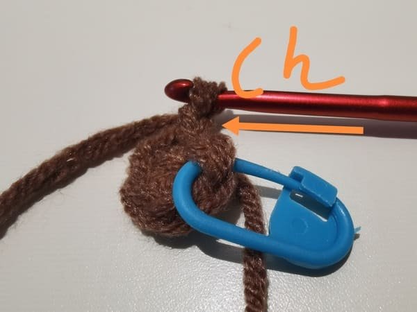 crochet chain stitch for every round for sunflower hair rope crochet pattern