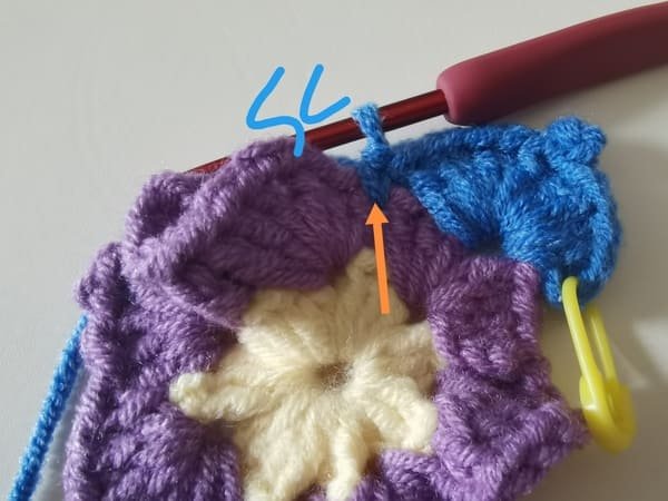 crochet single crochet in next chain stitch for round 3 for crochet butterfly pattern