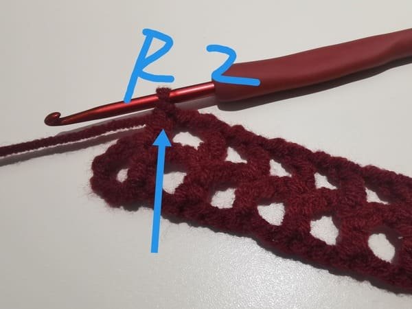 crochet the last second double stitch for round 2 for bow crochet