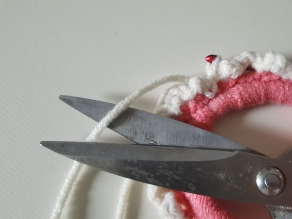 cut yarn end for end