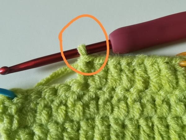 one loop one the hook for double crochet