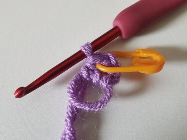 put yellow marker with first stitch