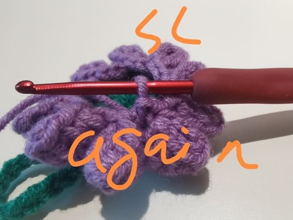 slip stitch again for round 2