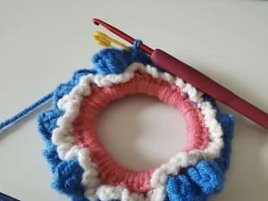 slip stitch for round 3
