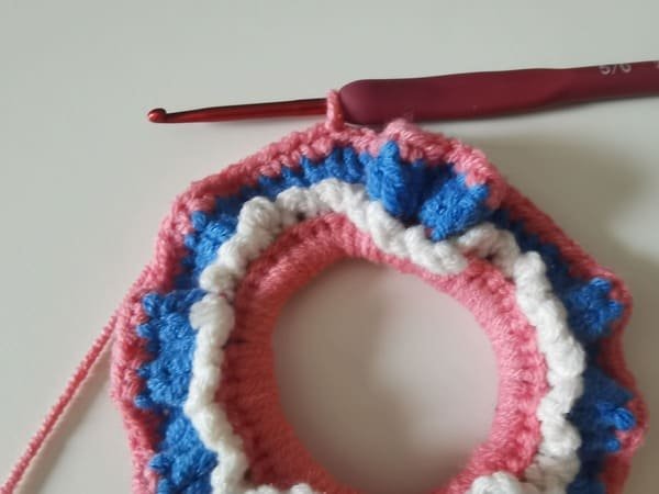 slip stitch is completed for round 4