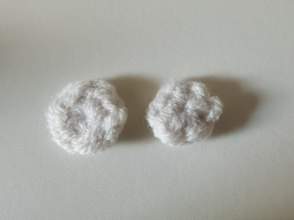 two eyes are competed
