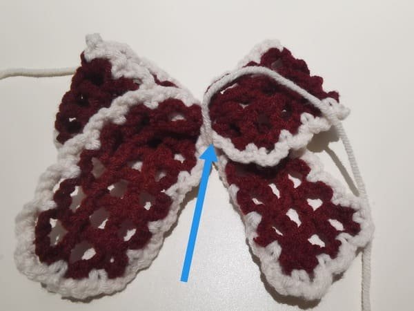 use rice yarn tie up at the center of fabric