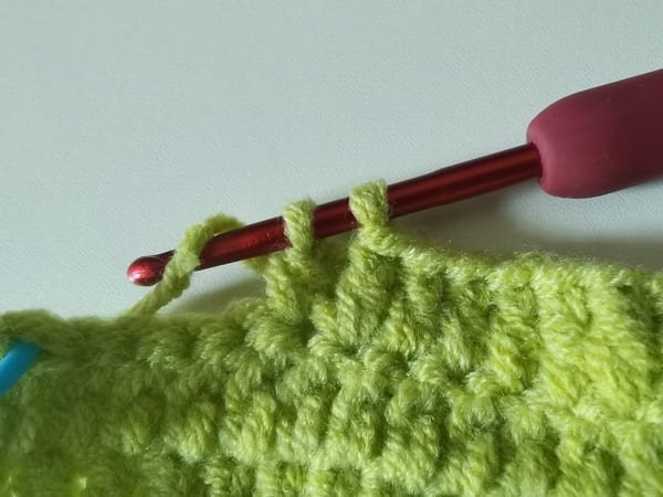 yarn over again of double crochet