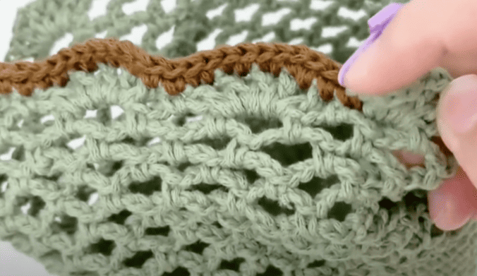 edge of drawstring bag crochet