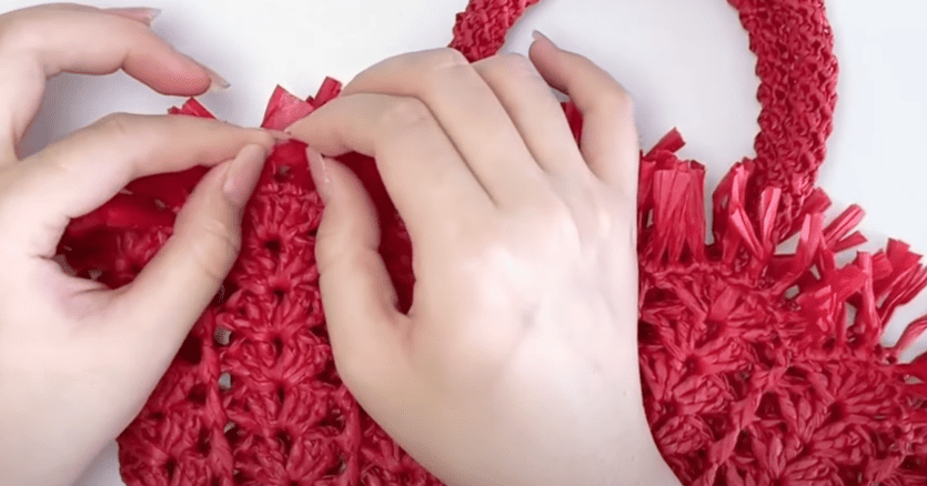 crochet edge for fan-shaped basket handbag crochet tutorial