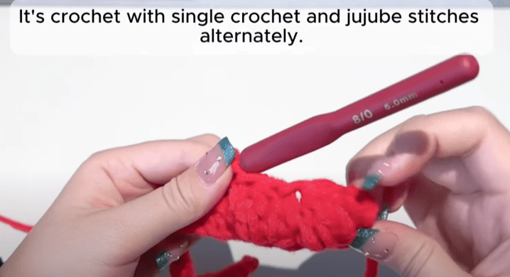 crochet handle for Crochet Phone Pouch