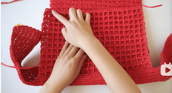 crochet body for crochet waffle bag
