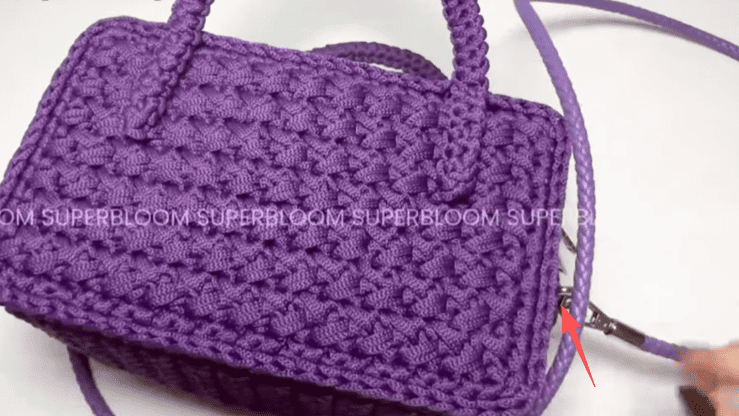 install strap for crochet camera bag