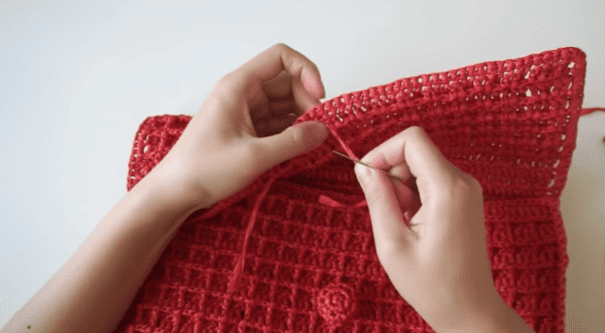 sew clasp for crochet waffle bag